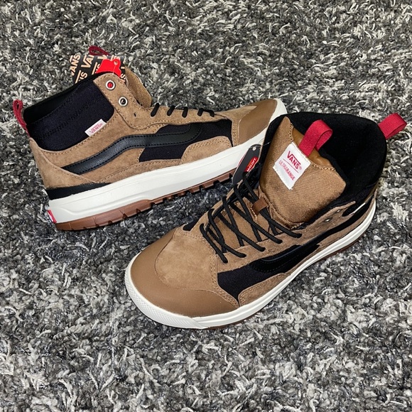 New VANS Ultrarange EXO Hi MTE-1 in Dachshund / Black - Picture 2 of 16